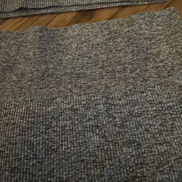 Gray Ribbed Athletic Set - Picture 2 of 3